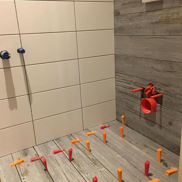 Leek | RMB Tegels & Sanitiar